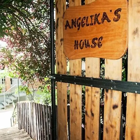 Angelikashouse,big House