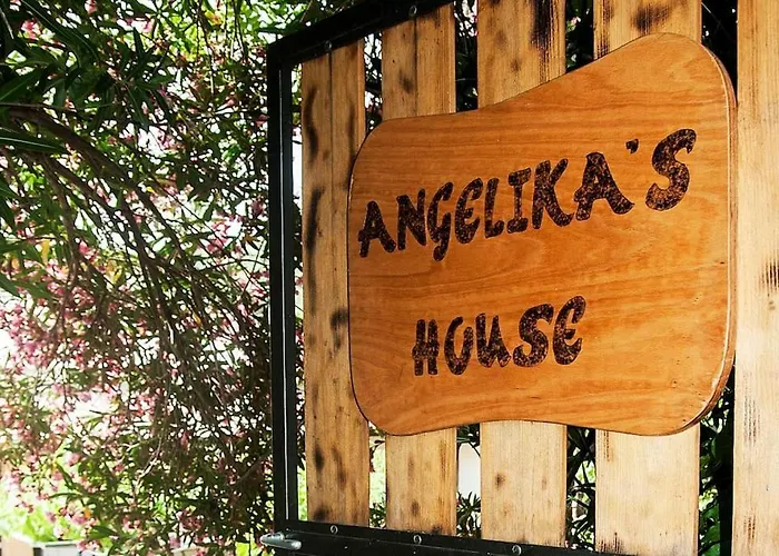 Angelikashouse,big House